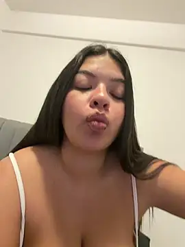 missxxmia online show from 05.20.26