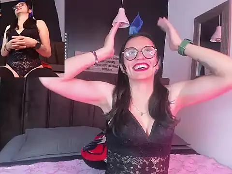 Snapshot of Afroditta_Rosse chatting on 06.09.26 Afroditta Rosse online show from 06.09.26
