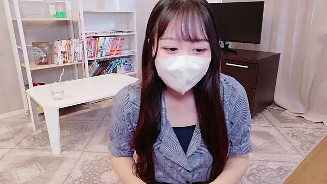 Snapshot of Mei--chan-- chatting on 07.21.26 Mei--chan-- online show from 07.21.26