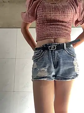 Miuuu22 online show from 06.25.26