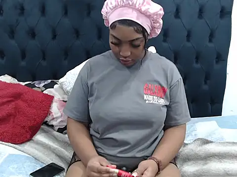 Dope Chick online show from 06.04.26