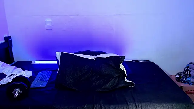 Luke Muscle online show from 06.06.26