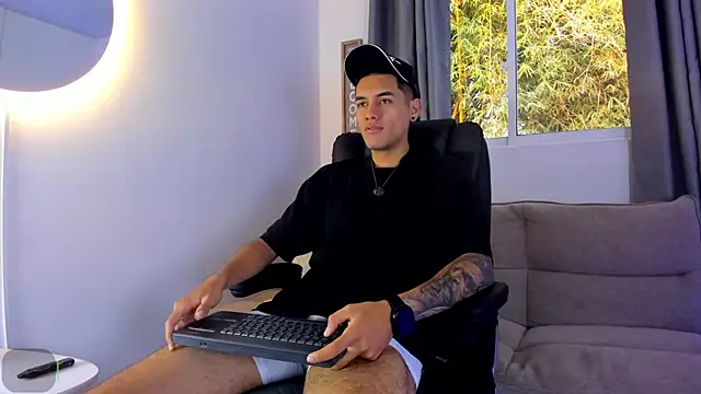 NickCopeer  online show from 07.20.26
