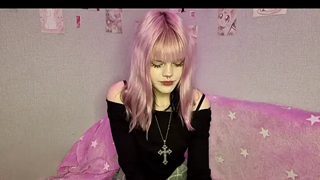 Snapshot of VelvetAlice chatting on 06.12.26 VelvetAlice online show from 06.12.26