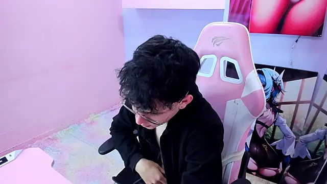 Snapshot of AngeloBocellii chatting on 06.24.26 AngeloBocellii online show from 06.24.26