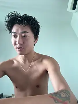 YourBadboy718 online show from 06.17.26