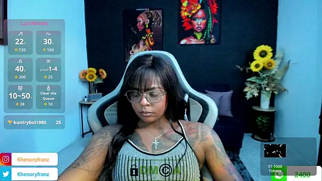 Nefertiti online show from 07.03.26