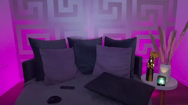 Snapshot of Mina_Babe chatting on 03.02.25 Mina Babe online show from 03.02.25