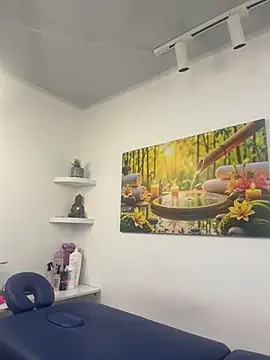 Kinky-Spa online show from 06.15.26