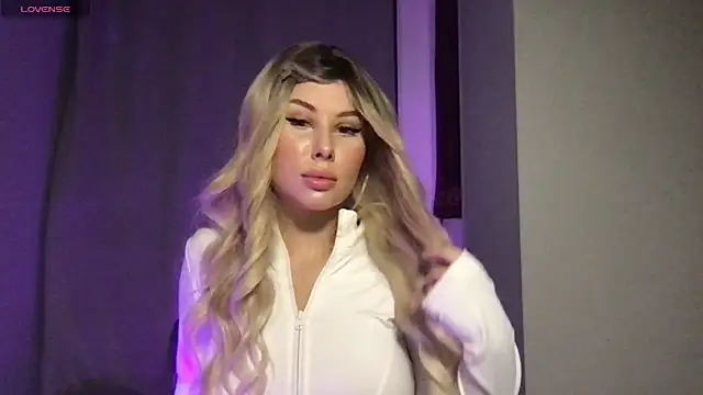 Lili Weiss online show from 06.03.26