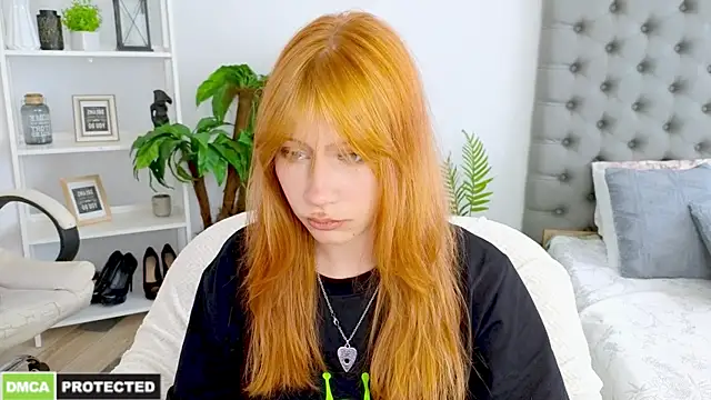 Fleur Fox online show from 07.16.26