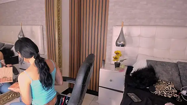 SofiaThoompson online show from 06.11.26