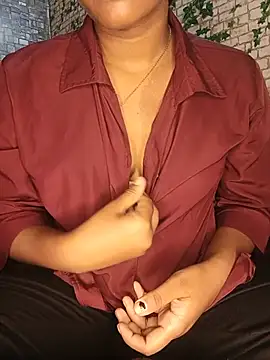 Snapshot of hi-swati chatting on 06.25.26 hi-swati online show from 06.25.26