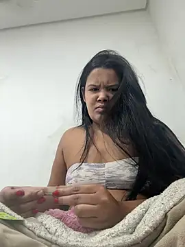 Eumileninha online show from 06.25.26