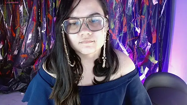 Snapshot of Miss__cherry_ chatting on 05.27.26 Miss cherry online show from 05.27.26