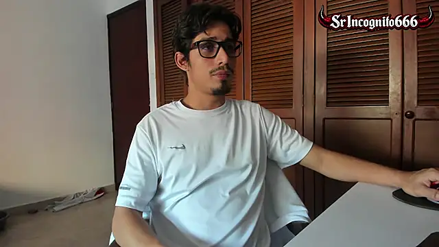 Snapshot of SrIncognito666 chatting on 07.03.26 SrIncognito666 online show from 07.03.26