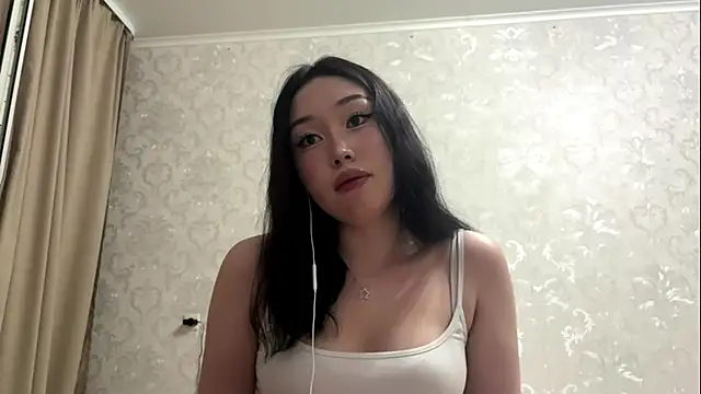 LilowNax online show from 05.25.26