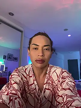 Snapshot of TsOlgaMarie chatting on 06.24.26 TsOlgaMarie online show from 06.24.26