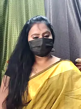 Snapshot of Meera_mia chatting on 06.03.26 Meera mia online show from 06.03.26