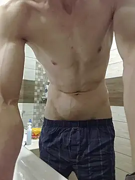Snapshot of Nakedfanboy chatting on 07.08.26 Nakedfanboy online show from 07.08.26