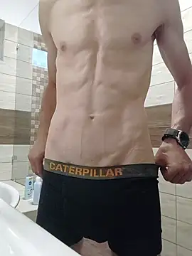 Snapshot of Nakedfanboy chatting on 07.15.26 Nakedfanboy online show from 07.15.26