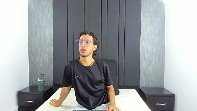 Snapshot of LEO_SANZ66 chatting on 07.07.26 LEO SANZ66 online show from 07.07.26