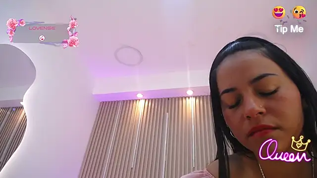 Snapshot of Malliah_Dupont chatting on 05.29.26 Malliah Dupont online show from 05.29.26
