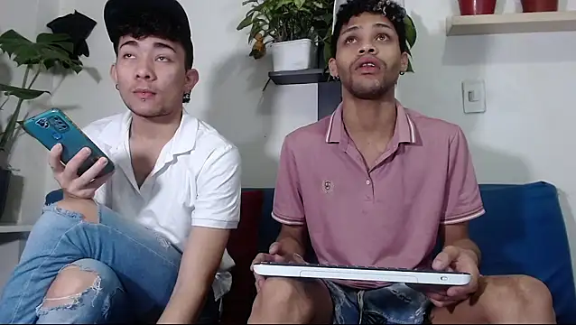 STRANGER BOYS online show from 06.28.26