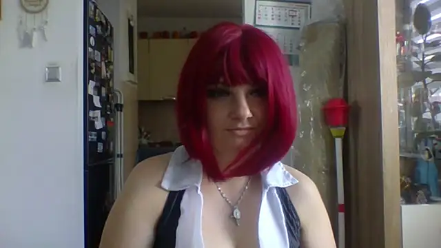 Snapshot of MeganFlirt chatting on 06.09.26 MeganFlirt online show from 06.09.26
