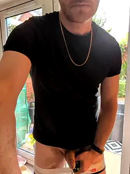 Straight GuyUK online show from 06.20.26