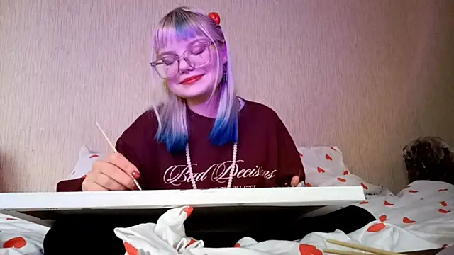 Snapshot of Lina_lower chatting on 05.27.26 Lina lower online show from 05.27.26