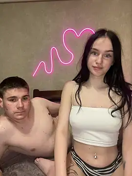 LeoCouple1 online show from 05.26.26