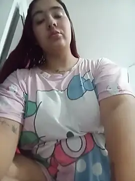 Snapshot of juanitaa27 chatting on 05.27.26 juanitaa27 online show from 05.27.26