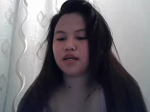ThePrettySecret online show from 05.31.26
