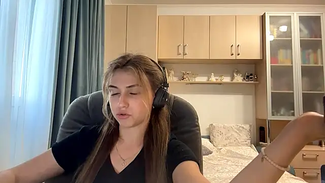 Snapshot of CameTruce chatting on 07.05.26 CameTruce online show from 07.05.26