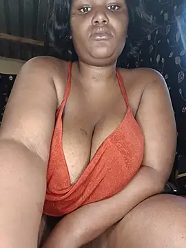 Snapshot of afrobabe18 chatting on 06.27.26 afrobabe18 online show from 06.27.26