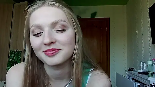 Snapshot of NorineGressett chatting on 06.01.26 NorineGressett online show from 06.01.26