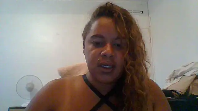 DOMINATRICESANDRA online show from 06.22.26