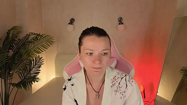 Snapshot of kira_hatti chatting on 07.02.26 kira hatti online show from 07.02.26
