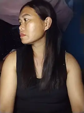 Snapshot of -Hatybi- chatting on 05.30.26 -Hatybi- online show from 05.30.26