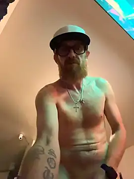 Snapshot of neonginger chatting on 06.27.26 neonginger online show from 06.27.26