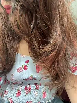 Snapshot of Yours_riya11 chatting on 06.26.26 Yours riya11 online show from 06.26.26