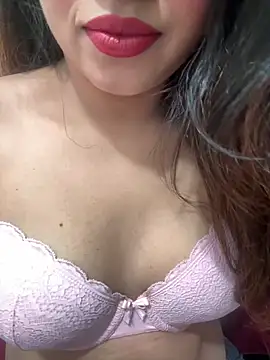 Snapshot of Yours_riya11 chatting on 06.27.26 Yours riya11 online show from 06.27.26