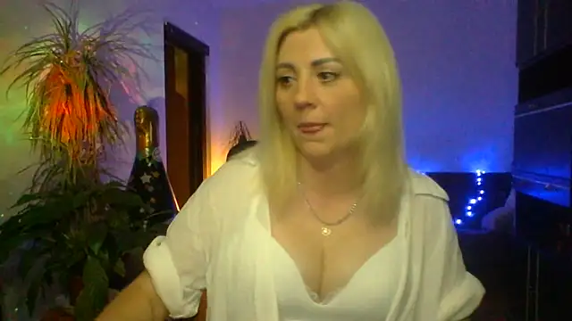 LunaaKiss online show from 06.19.26
