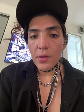 Tr3sL3ch3sss online show from 07.20.26
