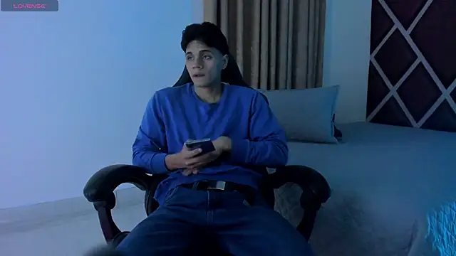 Ithan Hott online show from 07.05.26