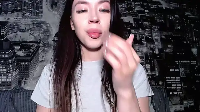 Snapshot of lu_dominationn chatting on 07.19.26 lu dominationn online show from 07.19.26