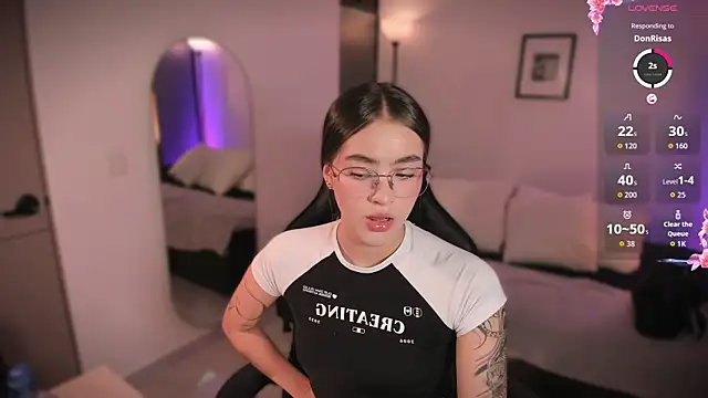 LizzyColins online show from 08.01.26