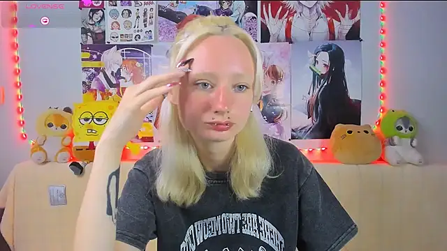 Katia Nabiee online show from 06.24.26