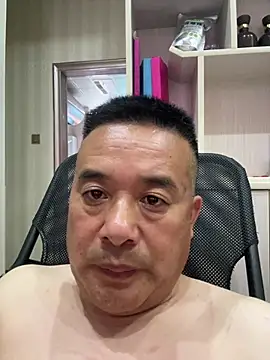 Snapshot of woailllll chatting on 07.17.26 woailllll online show from 07.17.26